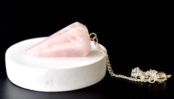 Rose Quartz Pendulum (Creativity and Empathy)