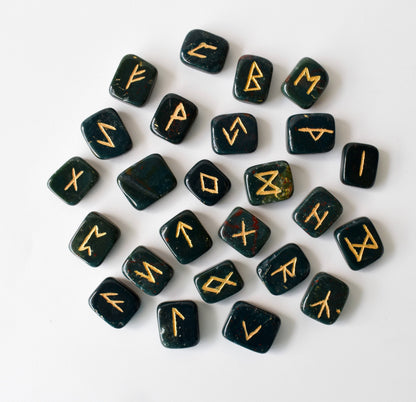 Bloodstone Rune Set (Protection and Strength)