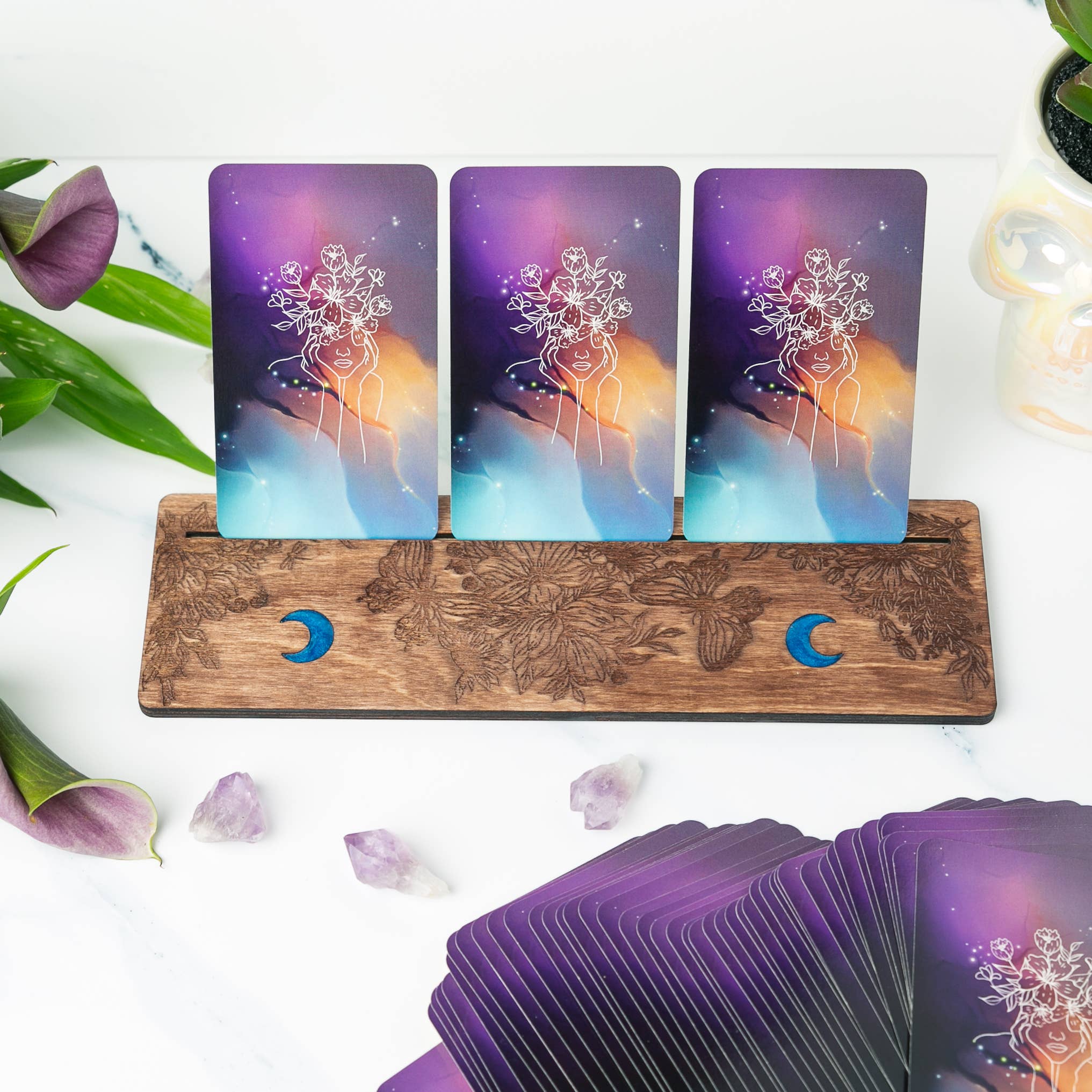 Blue Moon Tarot Card Stand: 3 card